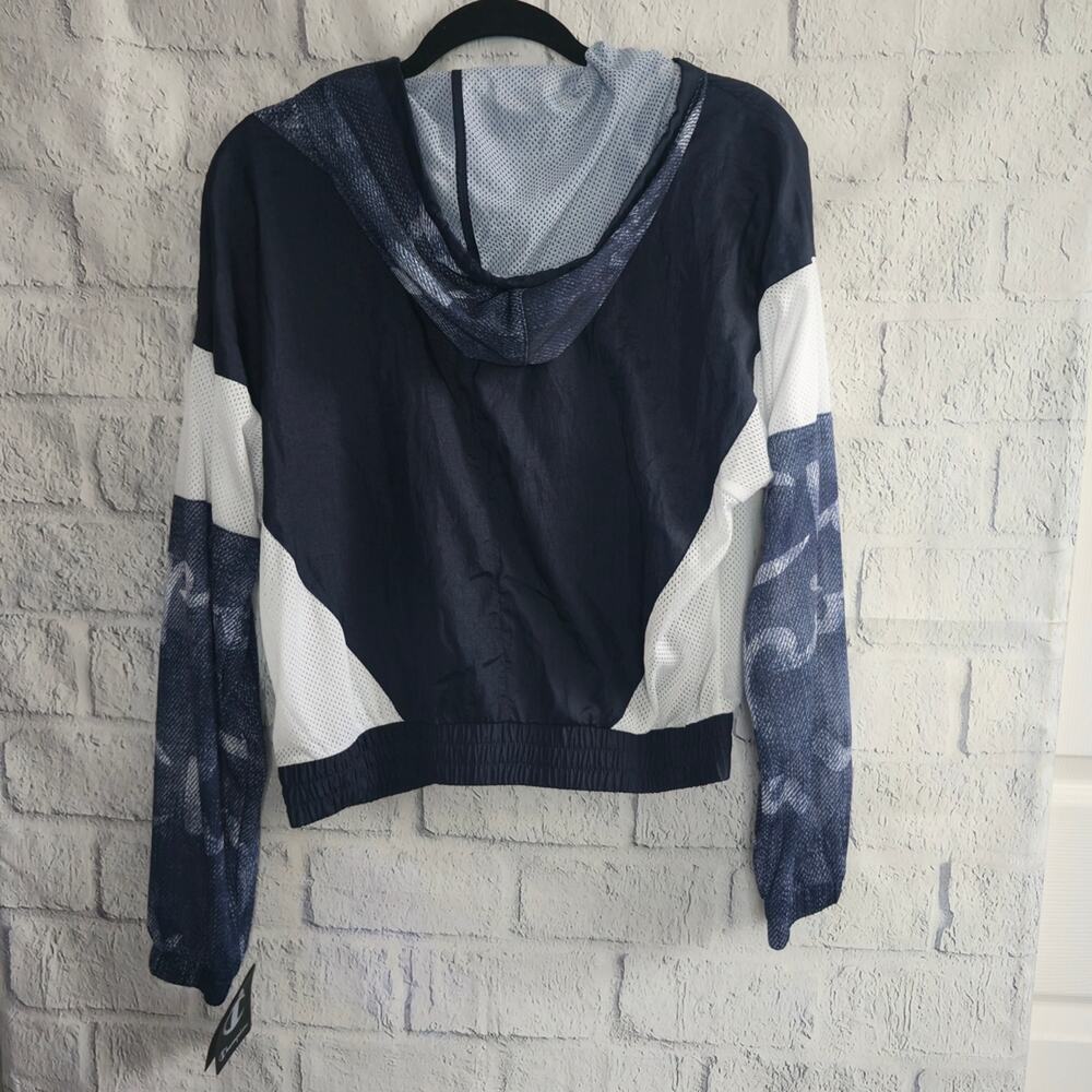 Champion‎ NWT Women's Navy Nylon Warm Up Jacket Small - Picture 3 of 13